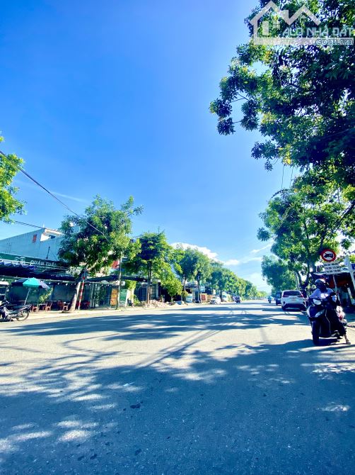 🏡 SIÊU PHẨM TÒA CĂN HỘ NAM VIỆT Á - TẦM VIEW 360* - DT 225m2 - NGANG 8M VUÔNG VẮN - 2X TY - 7