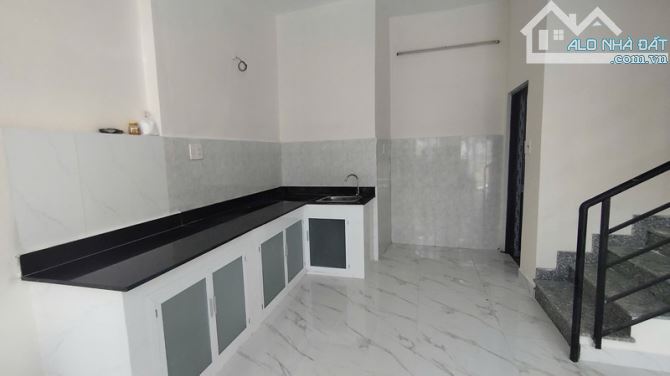 Bán nhà SHR Q7, 45m2, 3 tầng 3 pn,hẻm 3m, nhỉnh 4 tỷ - 7