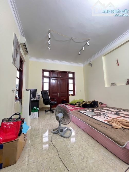 🏠 YÊN PHONG -BẮC NINH-DÂN XÂY 2 Ô TÔ VÀO NHÀ -DT :210 MÉT -GIÁ 6 TỶ NHỈNH - 7