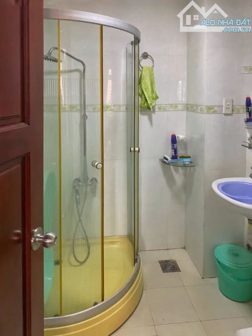 GẦN CV ĐẦM SEN, NHÀ 3 TẦNG, 4.5x9M, XE HƠI ĐỔ CỬA - HÒA BÌNH, TÂN PHÚ - CHỈ 4.9 TỶ - 7