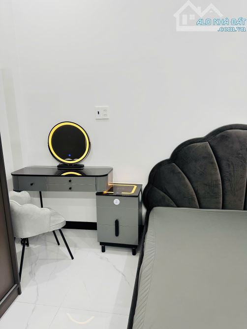 Bán nhà góc 2 mặt tiền Bình  Hòa - Vĩnh Cửu  + giá bán: 3 tỷ 750 + pháp lý: sổ riêng, thổ - 8
