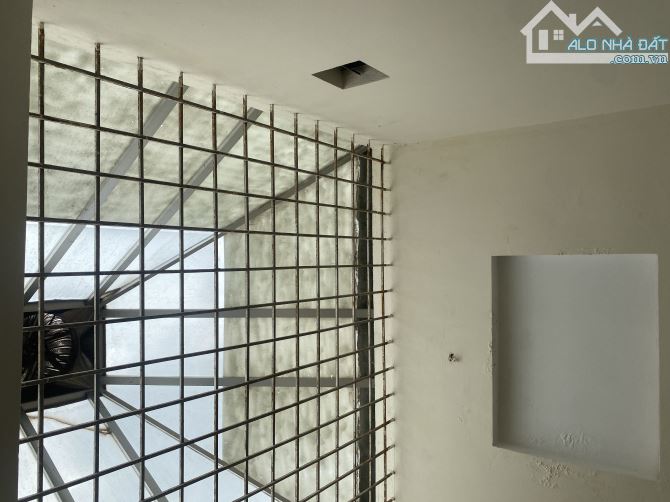 Bán nhà 3 tầng Bát Tràng - Gia Lâm 54m2 - mt 5m Ô tô tránh - 8