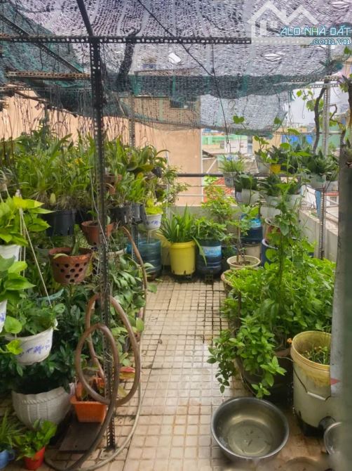 GẦN CV ĐẦM SEN, NHÀ 3 TẦNG, 4.5x9M, XE HƠI ĐỔ CỬA - HÒA BÌNH, TÂN PHÚ - CHỈ 4.9 TỶ - 8