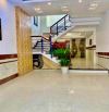 Nhỉnh 6 tỷ, 43m2, Phố Trần Khát Chân, gần ô tô, mới