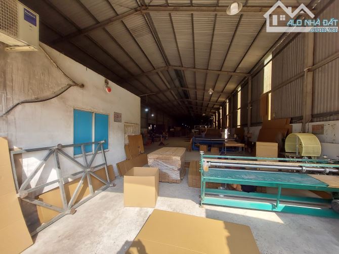 Cho thuê nhà xưởng 500m2 khu vực đường Vườn Lài phường An Phú Đông