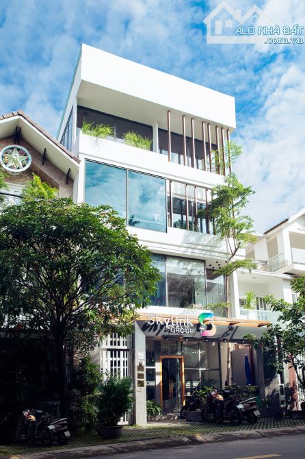 Cần Bán Gấp Nhà Dạng Văn Phòng MT An Phú An Khánh, Q.2 160m2 3 Tầng. Giá chỉ 36 tỷ
