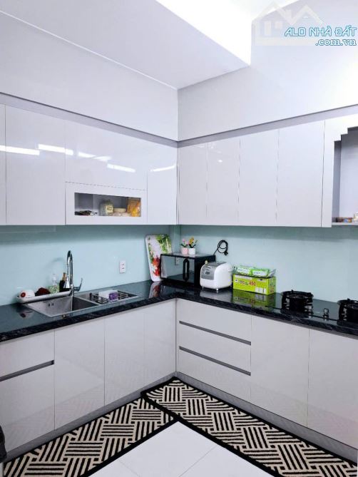 Bán nhà 2 tầng- Hẻm 3 gác thông gần Cityland Phan Văn Trị Gò Vấp- 50m2-2 tầng chỉ 4.8 tỷ.