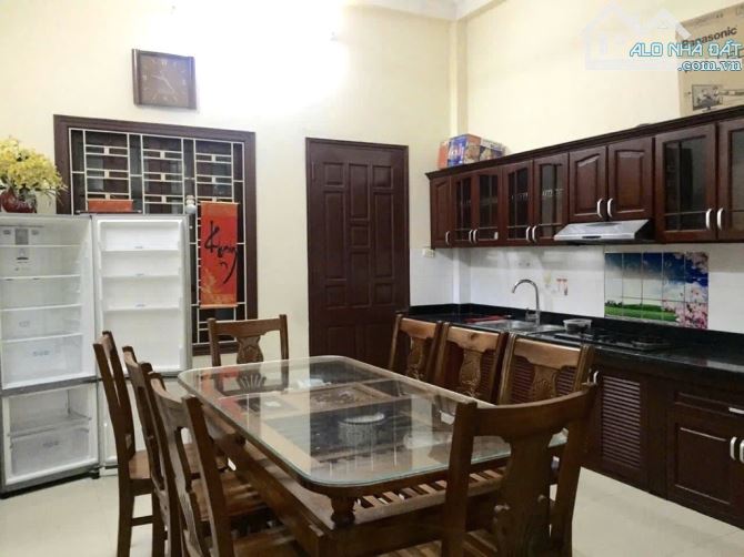 Bán nhà Hoàng Công Chất, 55m2 ô tô tránh,mặt ngõ to, sổ vuông mặt tiền 5m, 15.3 tỷ