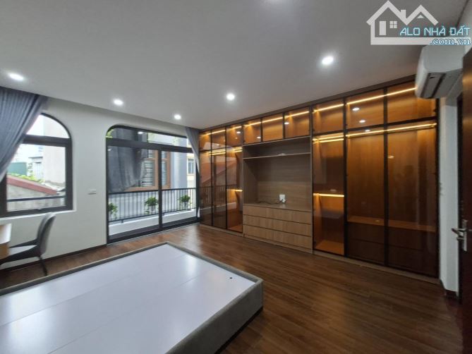 ❤️❤️ CỰC HIẾM- HƠN 7 ĐỒNG - 45M - NHÀ DÂN XÂY PHỐ TRẠM , NGÕ NÔNG GẦN Ô TÔ , NHIỀU TIỆN ÍC