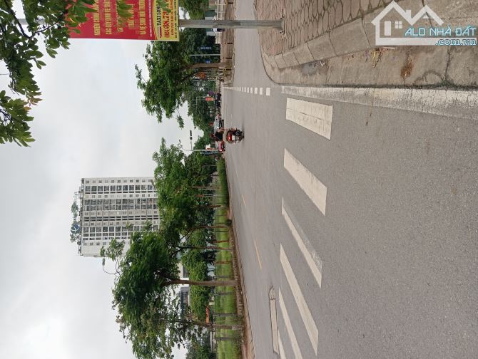 #BÁN ĐẤT ĐẸP GIANG BIÊN LONG BIÊN 50M GIÁ HƠN 3TỶ NGÕ Ô TÔ  #HIẾM DIỆN TÍCH ĐẸP MẶT TIỀN R