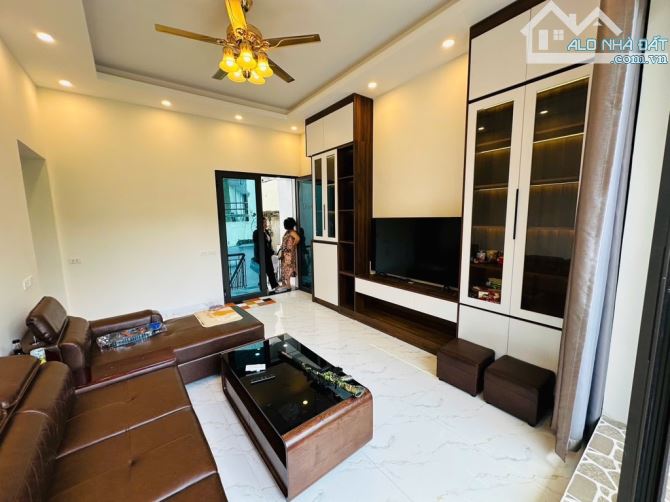 🌟 SIÊU PHẨM TRUNG TÂM ĐỐNG ĐA - NHÀ MỚI Ở NGAY - FULL NỘI THẤT CAO CẤP 🌟
