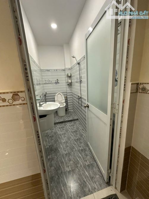 Bán GẤP nhà đẹp.Đường Số 8,P11.Gò Vấp.2 lầu.63m2.chỉ 7.9 Tỷ Thương Lượng