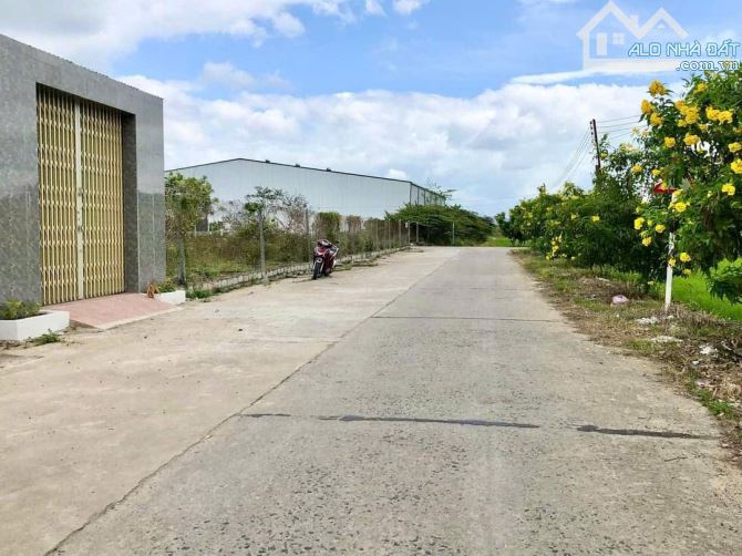 Bán lô đất 3 mặt tiền Thôn Võ Kiện -Diên An