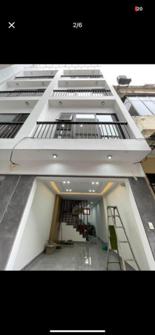 Cần bán gấp nhà phố Ngọc Lâm, Long Biên 42m, 5 tầng, mặt tiền 4m, giá 7.2 tỷ.
