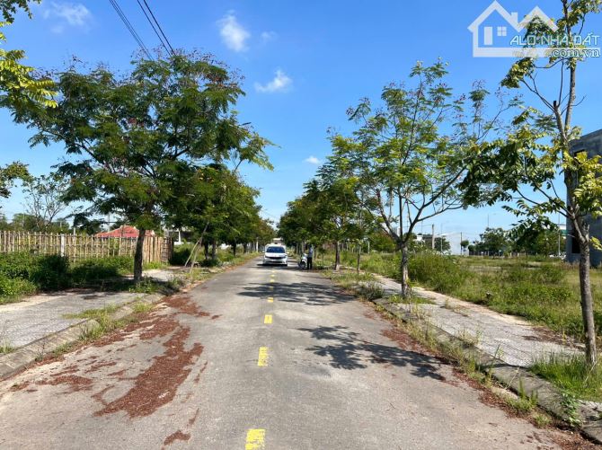 BÁN ĐẤT KQH THỦY THANH 3 KẸP MƯƠNG GIÁ CHỈ 28,X TR/M2