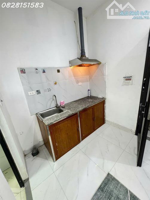 CHO THUÊ PHÒNG TRỌ – 141 NGÕ 14 MỄ TRÌ HẠ, NAM TỪ LIÊM- GIÁ 5,8 TRIỆU.,