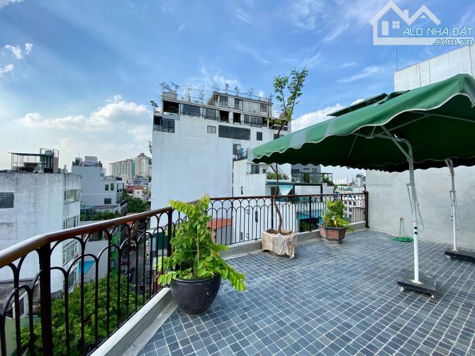 VỊ TRÍ VIP- BÁN NHÀ MẶT PHỐ TRÚC BẠCH- VIEW MẶT HỒ 100M2 - 5 TẦNG - 4M MẶT TIỀN - 56.5 TỶ