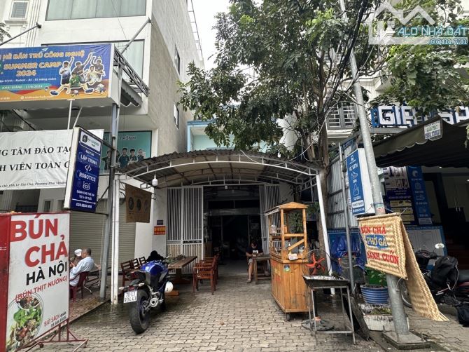 ngay lê thị chợ-phú thuận -quận 7-2 tầng -7p cho thuê -có dòng tiền sẵn-chủ giảm chào ch