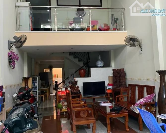 HOT! Bán Nhà Mặt Tiền Đỗ Bí, Tân Phú – Khu Phân Lô, 4 Tầng, 75m2 Sổ Vuông A4 - 10.9 TỶ