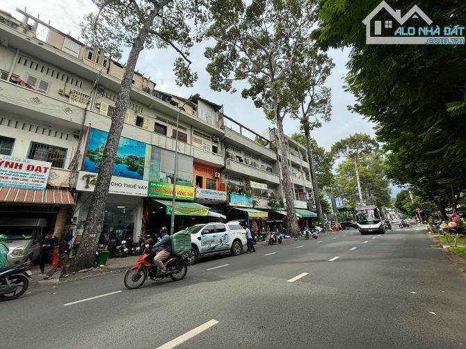 Bán MT Hùng Vương, Phường 9, Quận 5 – DT 14.5x36m, Đất Trống, HĐT 280tr/Tháng, Giá 220 tỷ