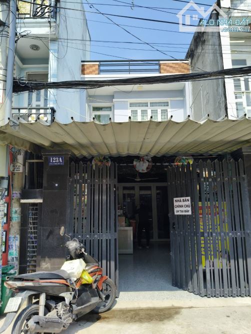 Bán nhà Mt 2 tầng đường thạnh Xuân 22 phường thạnh Xuân quận 12