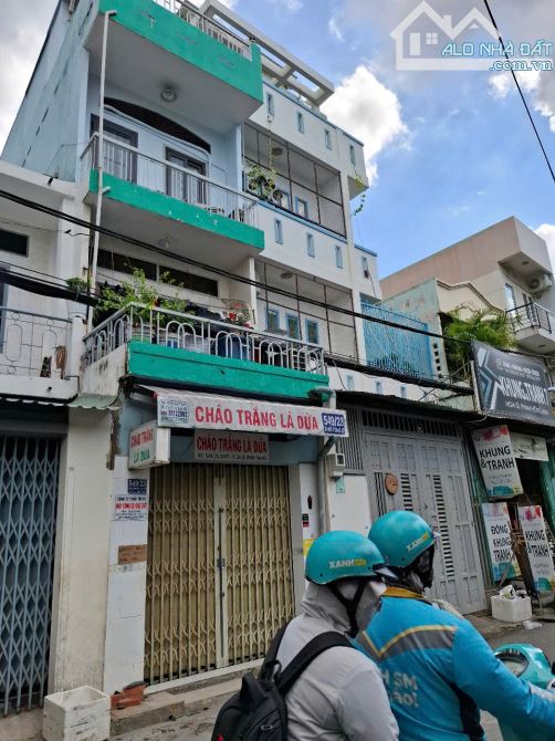 Bán nhà 2 tầng đường ô tô XVNT .Diện tích khủng 177 m2. Giá 21.9 tỷ ,Phường 26 Bình Thạnh