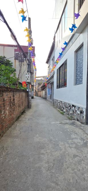 Nhà Anh Hùng Đại Mỗ 5 tầng, dân xây. Nội thất sịn sò. Nhà 2 thoáng, ngõ rộng, 20m ra ôtô.