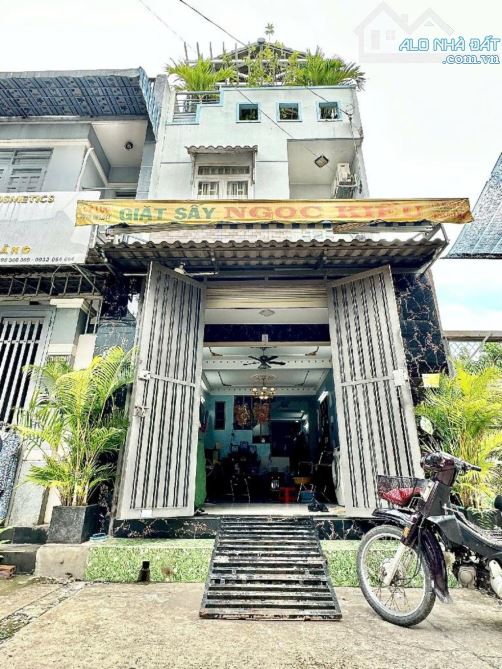 💥BÁN GẤP NHÀ LIÊN KHU 5-6, HẺM Ô TÔ TRÁNH - 3 TẦNG MỚI ĐẸP - 4x15 SHR