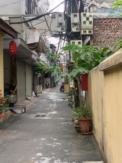 BÁN ĐẤT TẶNG NHÀ 2T ÔTÔ VÀO NHÀ CÁCH 1 NHÀ RA MP AN DƯƠNG VƯƠNG TÂY HỒ DT 140M2 MT 6M 21TỶ
