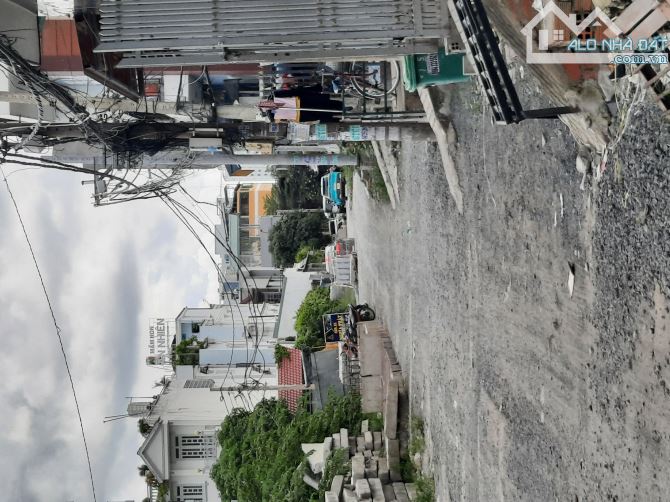 Bán nhà Bùi Tư Toàn 56m2 2 tầng xe hơi tới cửa sổ đẹp nhỉnh 5 tỷ