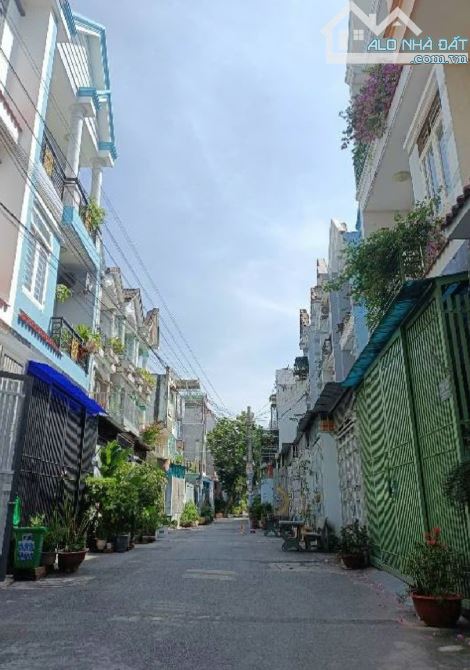 BÁN NHÀ 1/ LÊ THỊ RIÊNG, P. THỚI AN. Q12, 4 TẦNG, 4X22M, HXH, GIÁ 6TY180