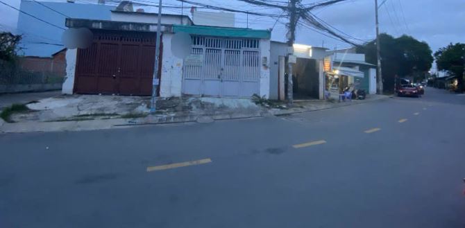 Nhà MẶT TIỀN hẻm Cấp 4 Đ. TRẦN THỊ HÈ, P. Hiệp Thành, Q12, dt 121,3m2 (5mx24m),💰7,5Tỷ - 7