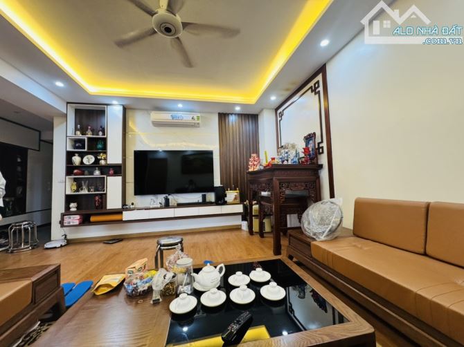 BÁN CĂN HỘ MỸ ĐÌNH 130M – 3PN, FULL NỘI THẤT Ở NGAY, ĐẸP NHƯ TRANH