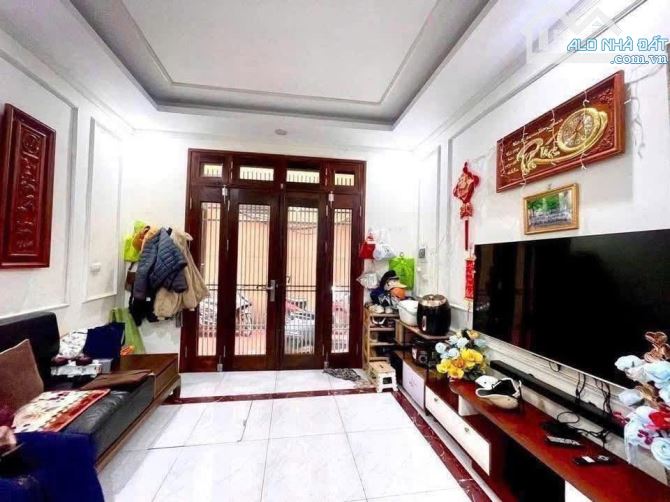 🏠 TT CỔ NHUẾ - 37M2 MT 4M CHỈ 6.7 TỶ - DÂN XÂY - NGÕ THÔNG - GẦN PHỐ