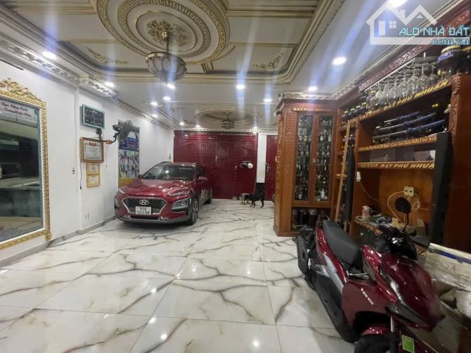 BÁN NHÀ 2 MẶT TIỀN – 120M² NGANG 5,7m – THÍCH QUẢNG ĐỨC, PHÚ NHUẬN – 23 TỶ!