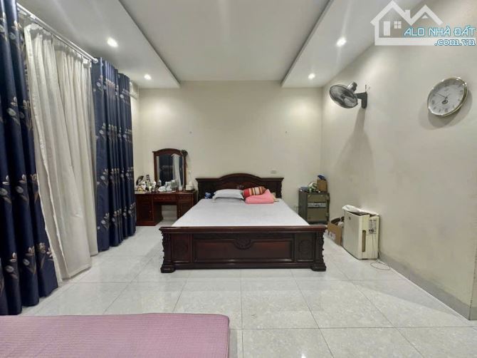 Liền kề Louis City Đại Mỗ, tiềm năng tăng giá tốt, thang máy, 100m2, chỉ 30,5 tỷ