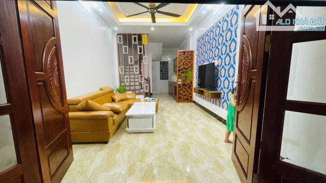 TÂY HỒ , THỤY KHUÊ 55M X6 T MT 3,5 M GIÁ BÁN 9,5 TỶ  🏡💥 NHÀ ĐẸP SẴN Ở - NỘI THẤT HIỆN ĐẠ