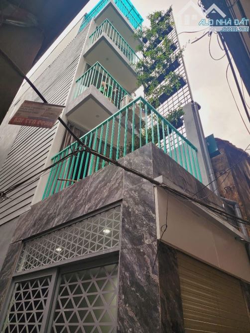 BÁN NHÀ TRƯƠNG ĐỊNH HAI BÀ TRƯNG - 26M 5T MT 9.5M - LÔ GÓC 2 MẶT TIỀN SỔ ĐỎ RIÊNG NỞ HẬU