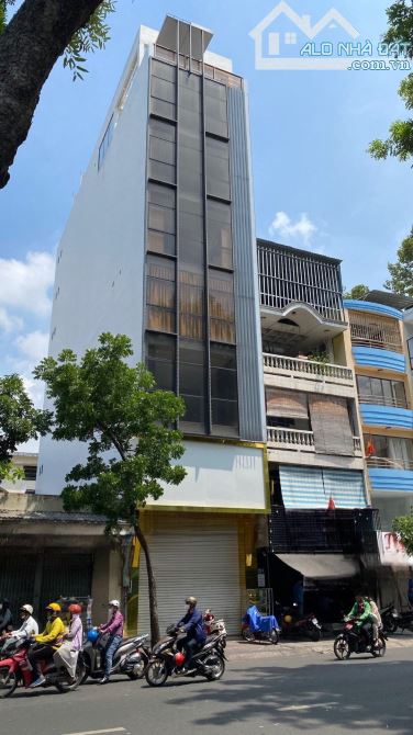 Bán nhà mặt tiền siêu hiếm Lê Thị Hồng Gấm, Quận 1 (4x20m) - 6 Tầng - HĐT 90 tr/th - 30 Tỷ