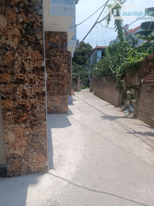 Hot! Bán nhà Thượng Cát, Bắc Từ Liêm, 38m2, 5 tầng thang máy, mặt tiền 4.1m, giá 5.4 Tỷ