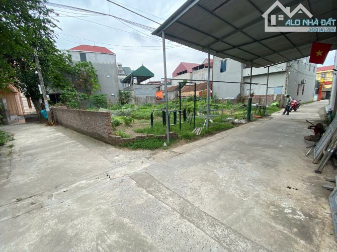 Bán Gấp, ngay cạnh Dự Án KĐT Thuận Thành 3 - Gia Đông, nhỉnh 1 tỷ lô Duy Nhất