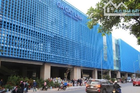 🏡 CƠ HỘI SỞ HỮU NGAY NHÀ HIẾM NGAY NGÃ 5 HÀO NAM, GIẢNG VÕ ĐỐI DIỆN GA CÁT LINH, ĐĐ 40M²,
