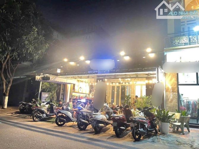 10Tỷ500__212m2 (8x26,5m)__gần Go Dĩ An__Bán quán Cafe 2 mặt tiền trước sau khu TĐC BigC