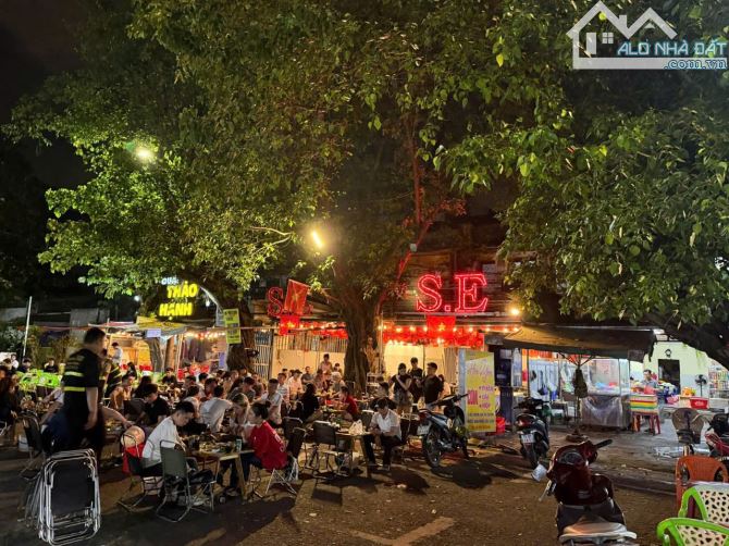 BÁN NHÀ MẶT TIỀN KINH DOANH SẦM UẤT - NHÀ 2 TẦNG ĐỐI DIỆN "GA HUẾ" TP HUẾ