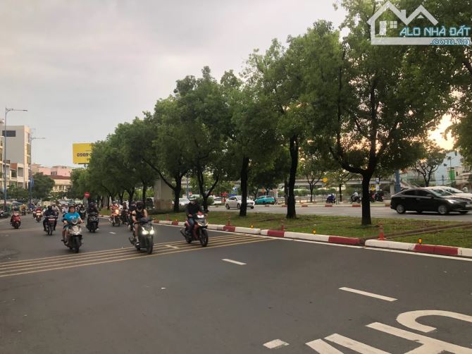 🔥 MẶT TIỀN VÕ VĂN KIỆT Q5 - DÒNG TIỀN 450 TRIỆU/NĂM - 5 TẦNG - GIÁ TỐT! 🔥