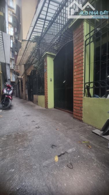 Bán nhà dân xây Khương Đình, Kim Giang Thanh Xuân, sổ 55m xây 4 tầng 6 ngủ, Giá nhỉnh 8 tỷ
