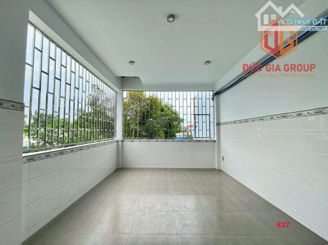 Bán nhà 1 trệt 3 lầu 2 mặt tiền trước sau đường Nguyễn Ái Quốc gần PCCC giá 12,9 tỷ - 10