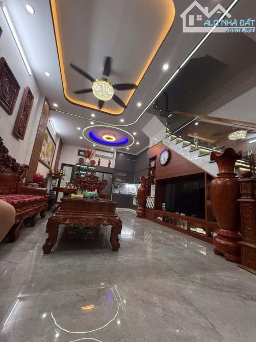 🏡 Chỉ 3tỷ 1xx bạn đã sở hữu cho mình cùng gia đình căn nhà 3 tầng tại Tự lập - Đặng Cương - 10