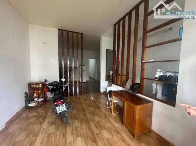 Nhà Hẻm 5m YMoan Tân Lợi còn mỗi căn này, 5x26m, Sân Bán tải 7m, chỉ 3 tỷ 4 - 1