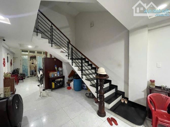Nhà Hẻm 5 x139m Đường Nguyễn Thị Tần Phường 2 ,Quận 8. - 1